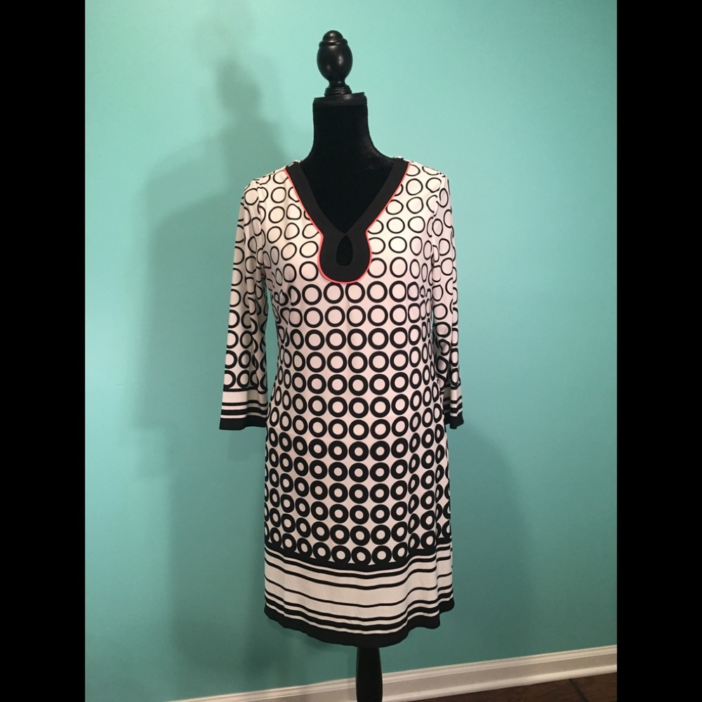 Signature Camryn Dot Dress Size 8